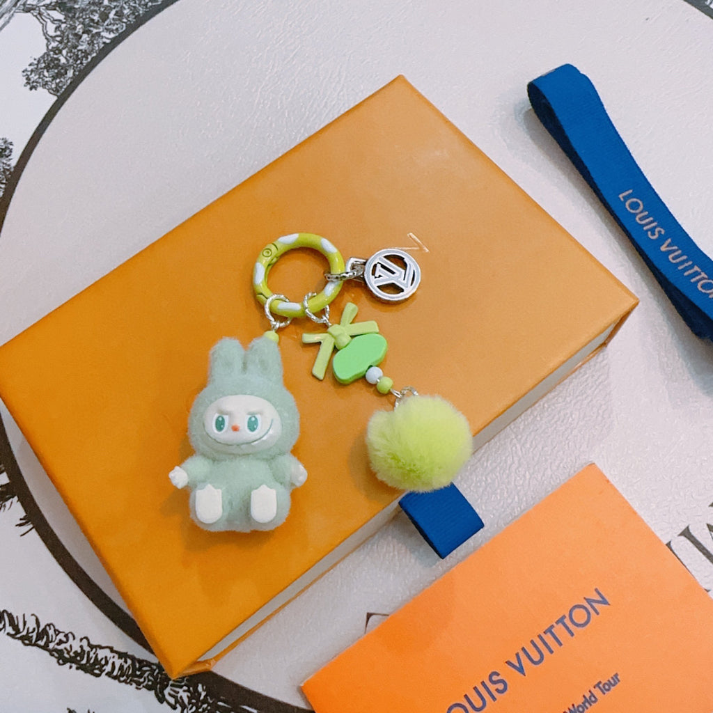 35ZE84A Popular bag 's charms accessories