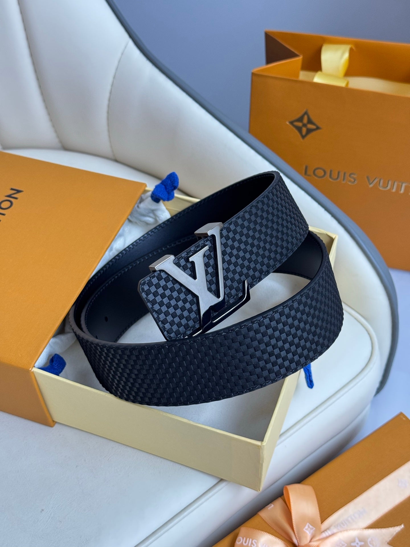 1115QE10P Popular High quality belt With full package