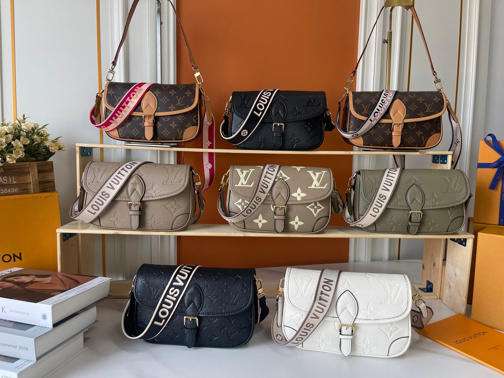 136PE38B Popular leather bag