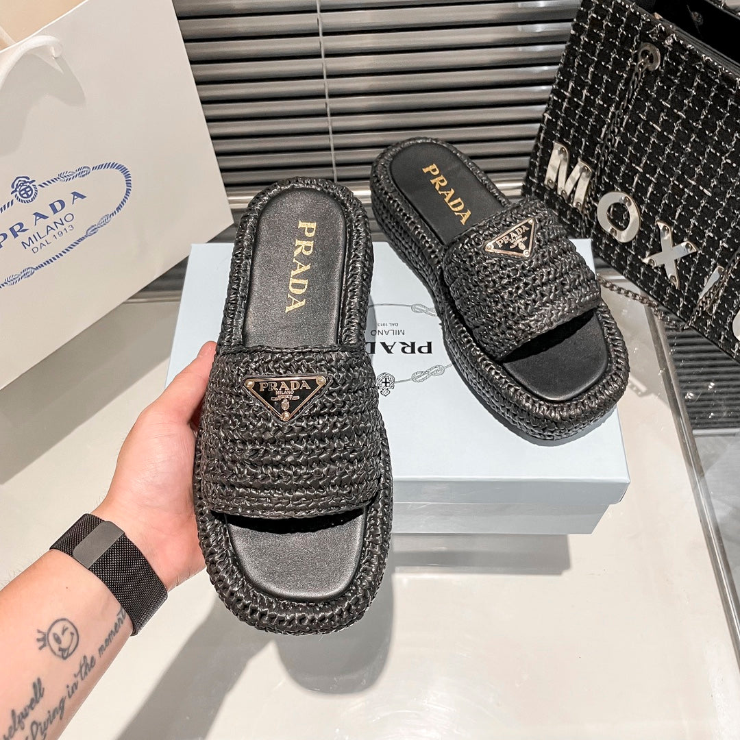 14PD21Z Popular slippers