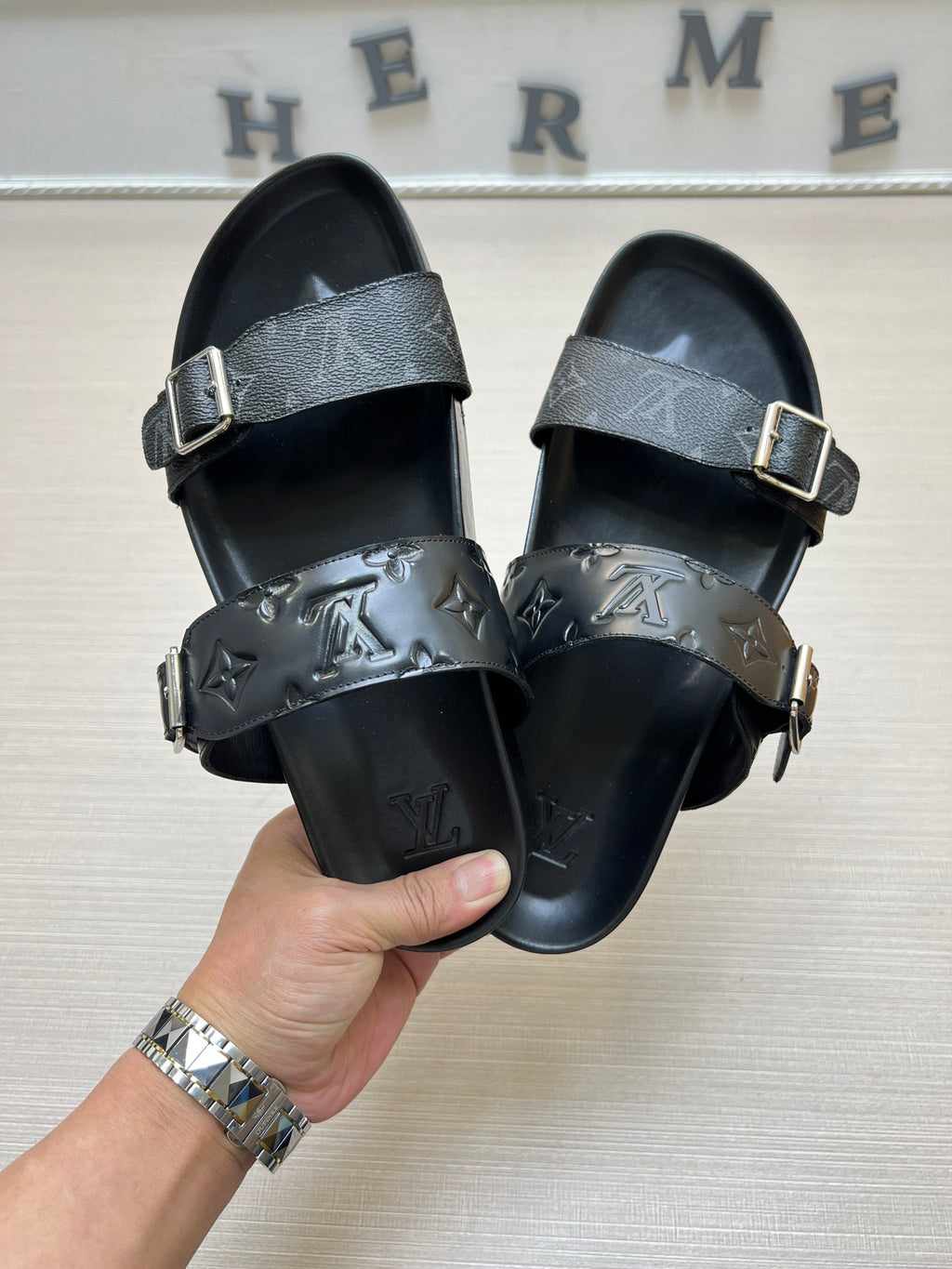 54E87Z Popular slippers