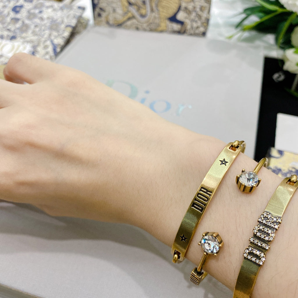 165ND1K  Popular Bracelets