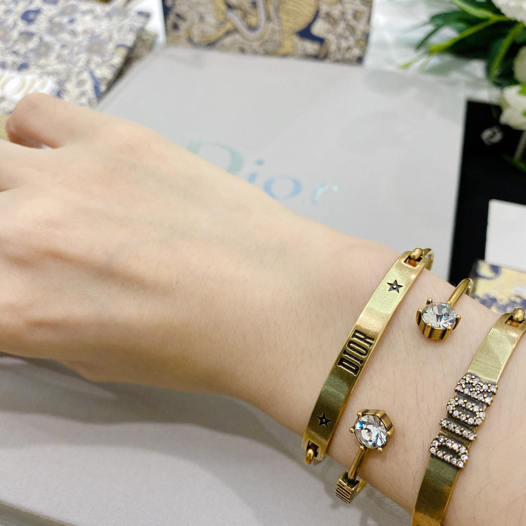 165ND1K  Popular Bracelets