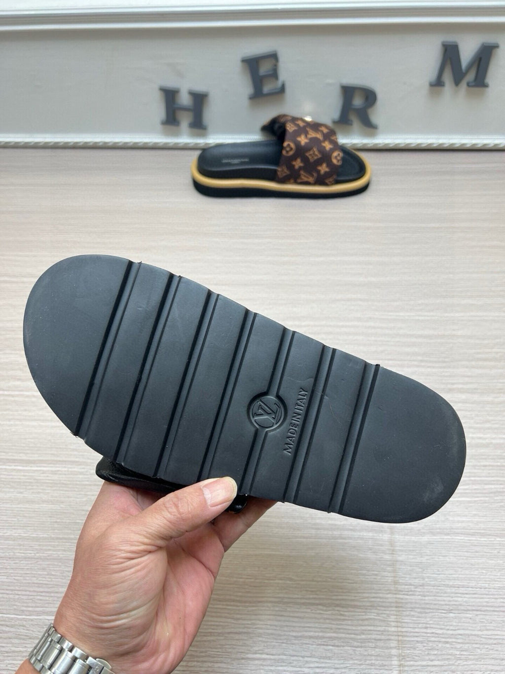 5QE10Z Popular  Slippers