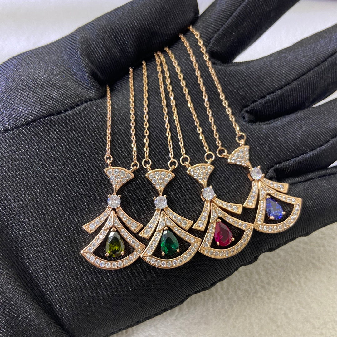 55QS415X Popular Necklaces