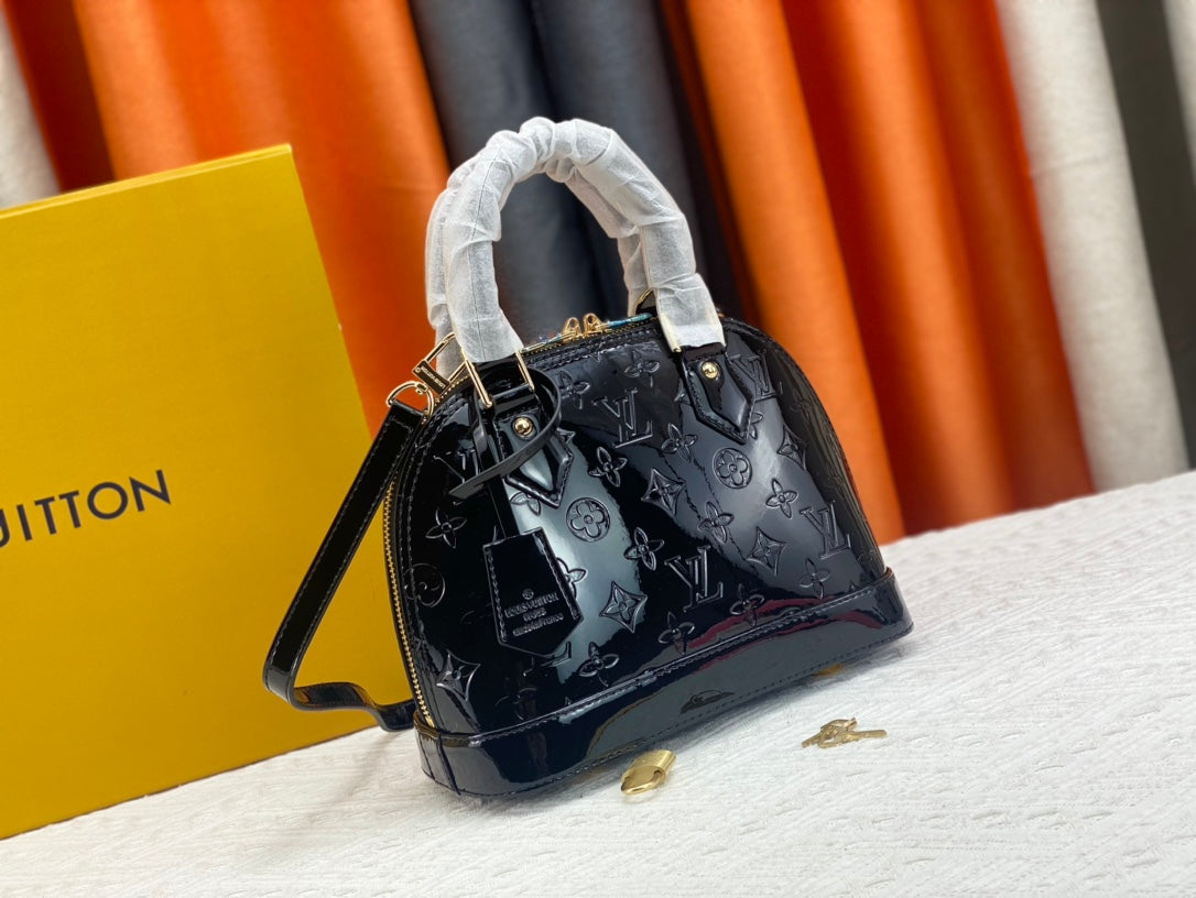 165NE97B Popular  leather bag