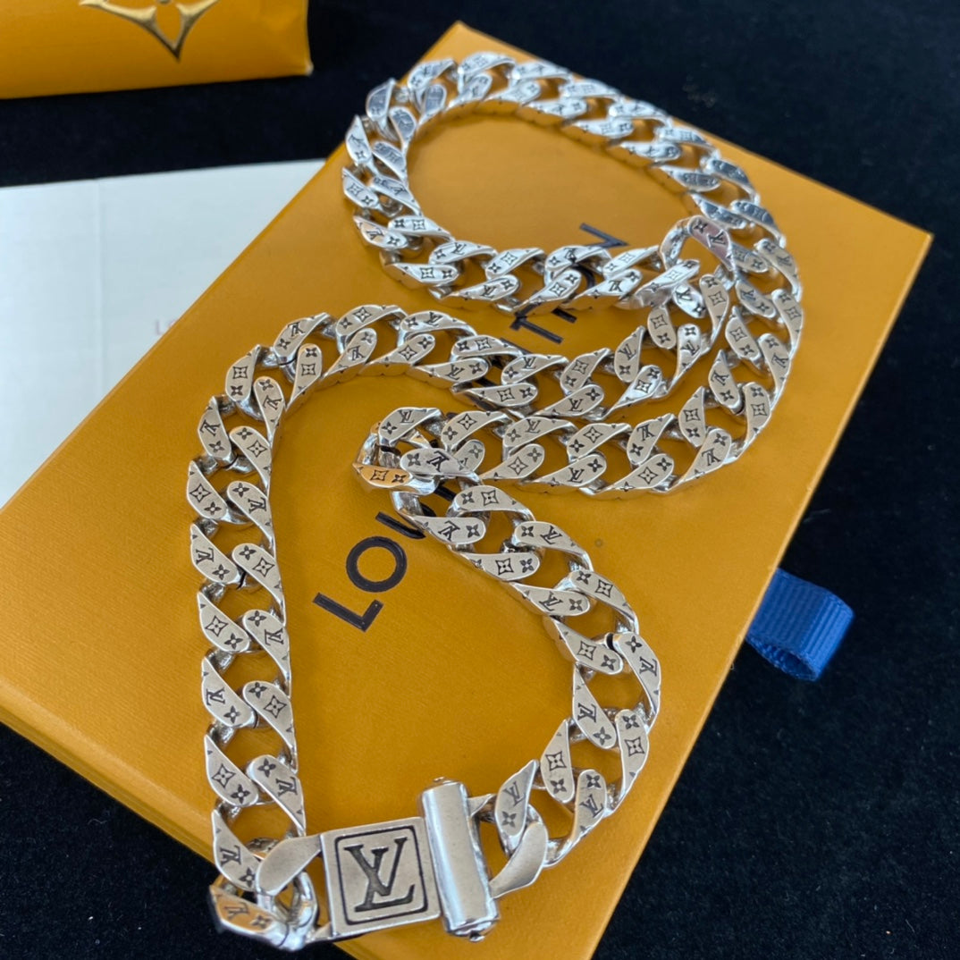 1XE612X  Popular   Bracelets Necklaces