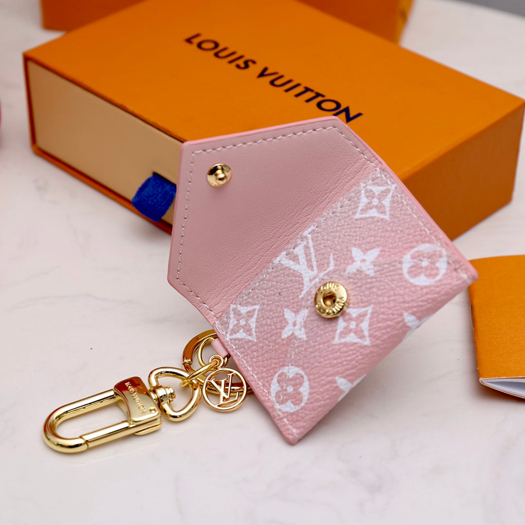 1E2A  Popular Keychains