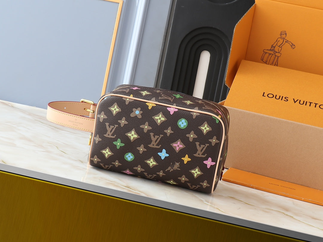 15RE69B  Popular   leather bag