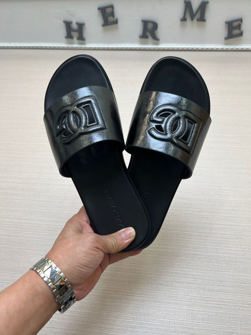 54A64Z Popular slippers