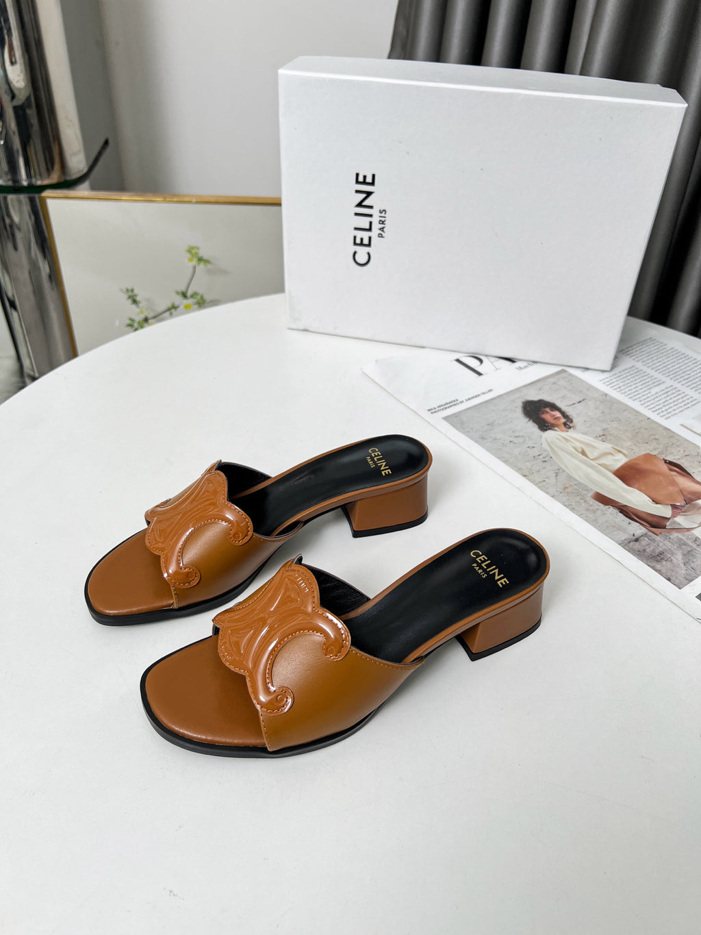 255QCL51Z Popular leather shoes