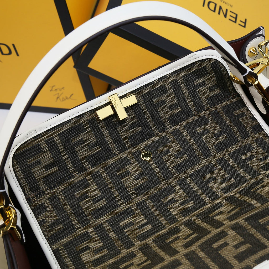 136PF100B Popular leather bag