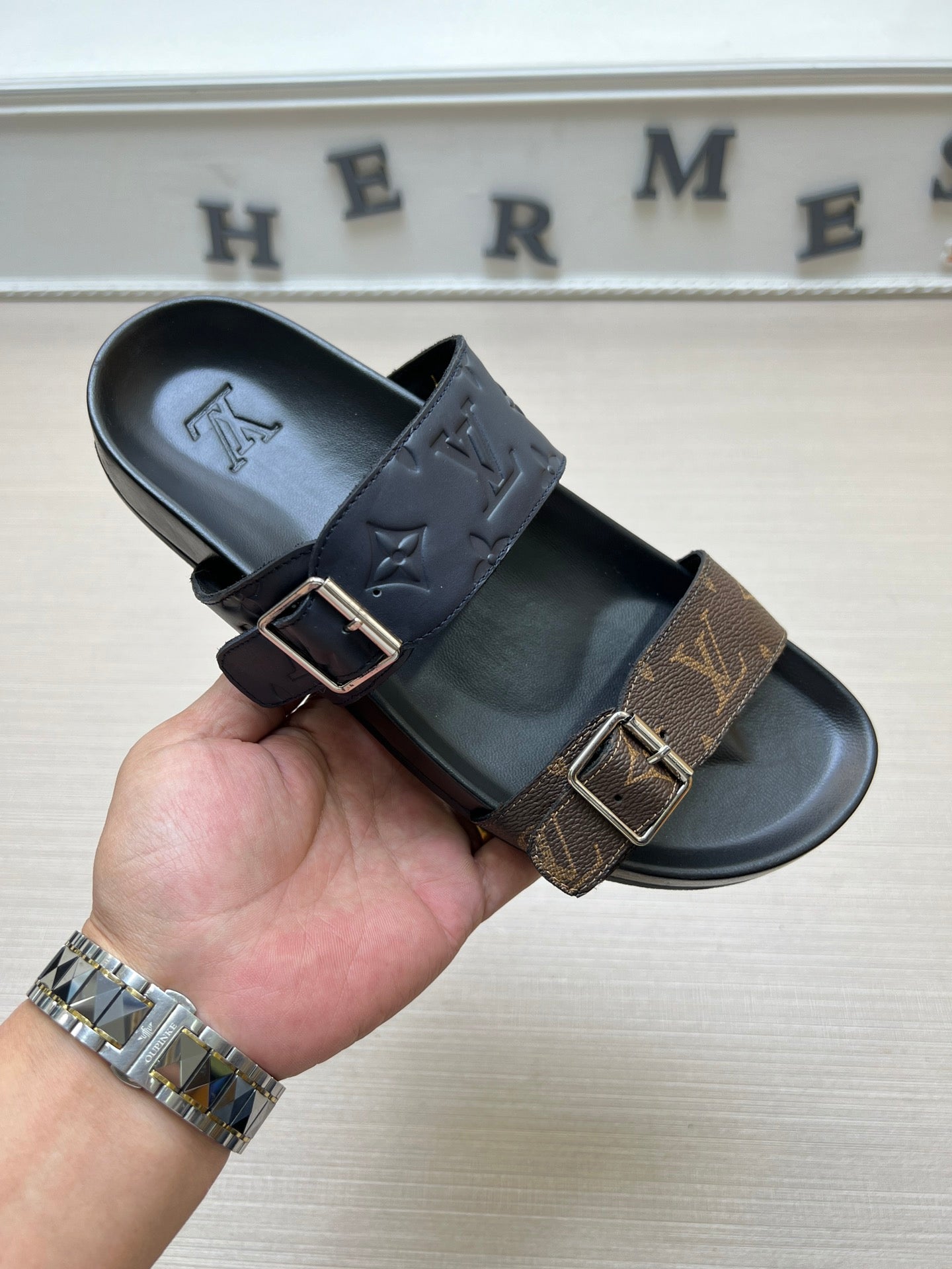 54E87Z Popular slippers