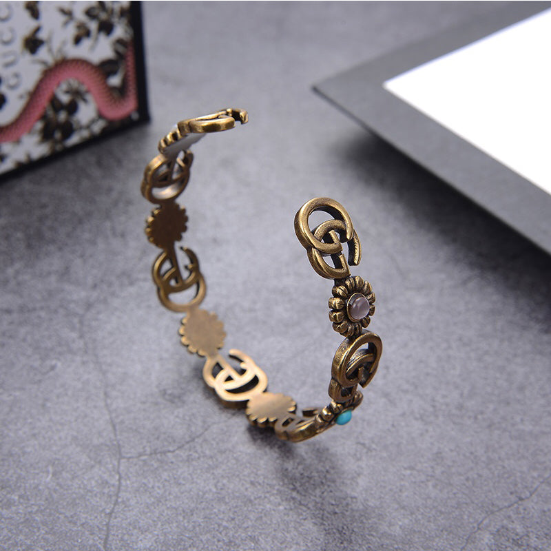 3B536K  Popular Bracelets