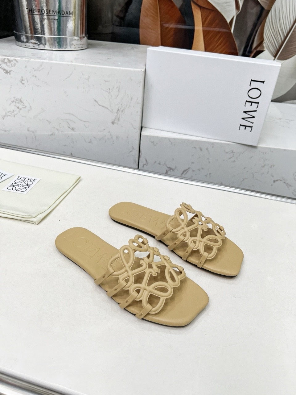Z2X66A23 Popular high-quality leather Shoes
