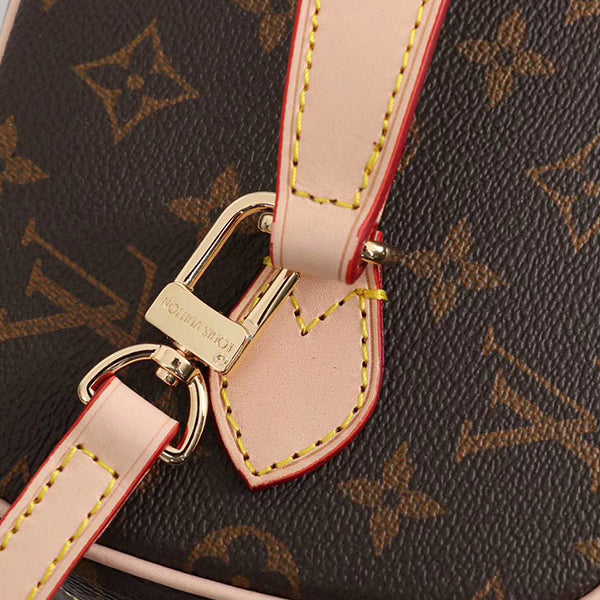 1E104B Popular leather bag 