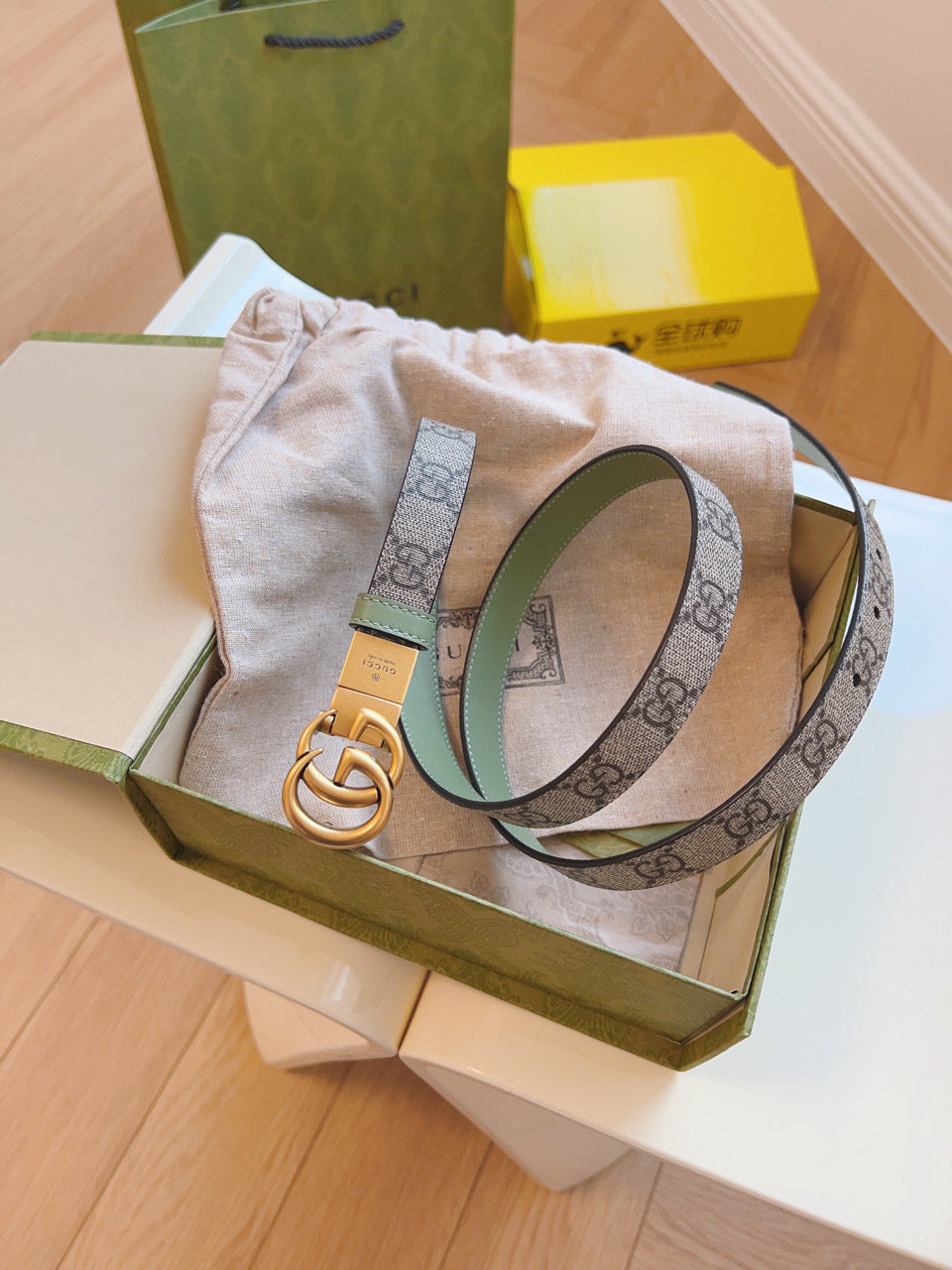 1115QB24P Popular High quality belt With full package