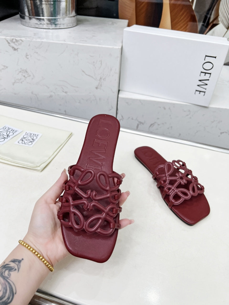 Z2X66A22 Popular high-quality leather Shoes