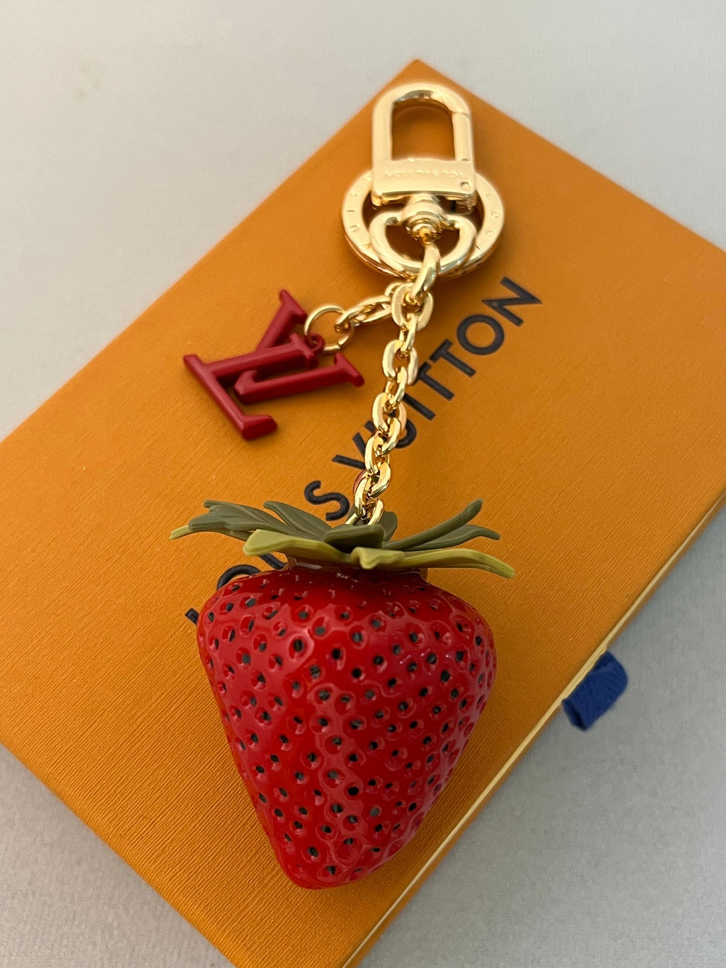 35ZE19A Popular bag 's charms accessories