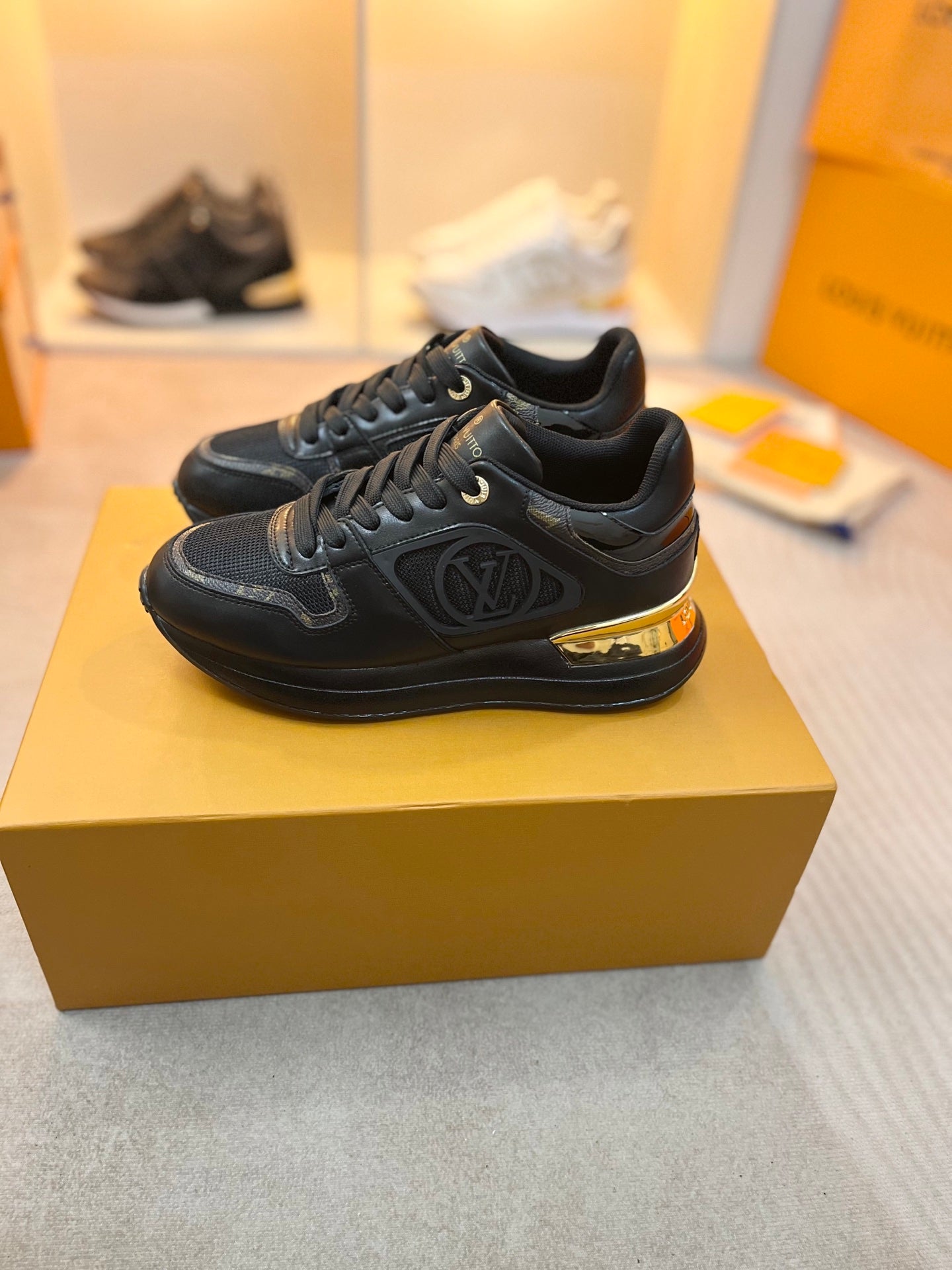 236PE59Z Popular high-quality leather Shoes
