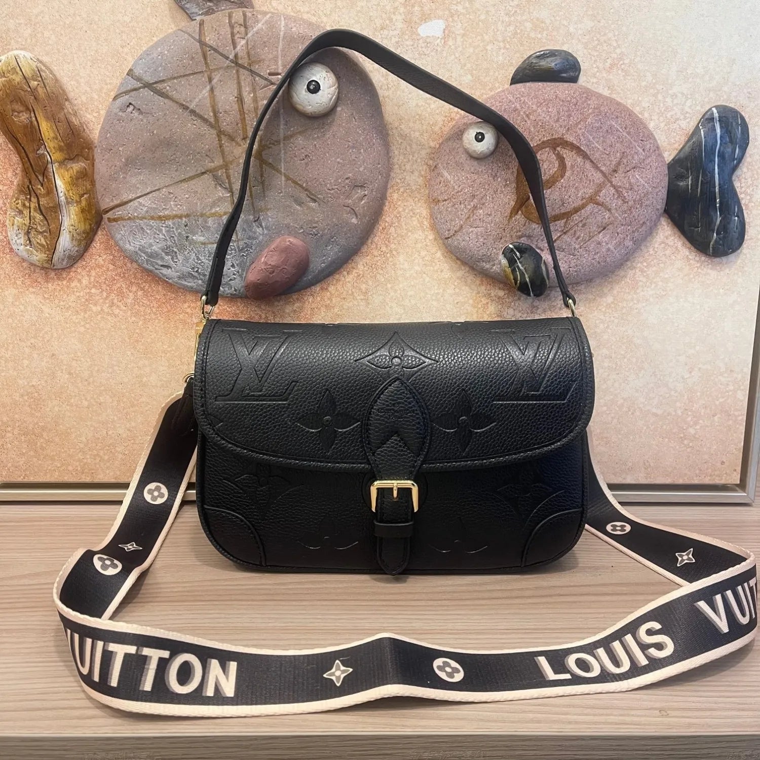 2XE028B Popular leather bag 