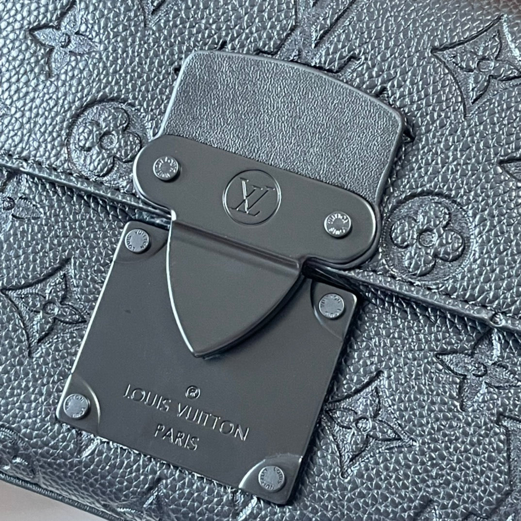 2WE38B Popular  leather bag