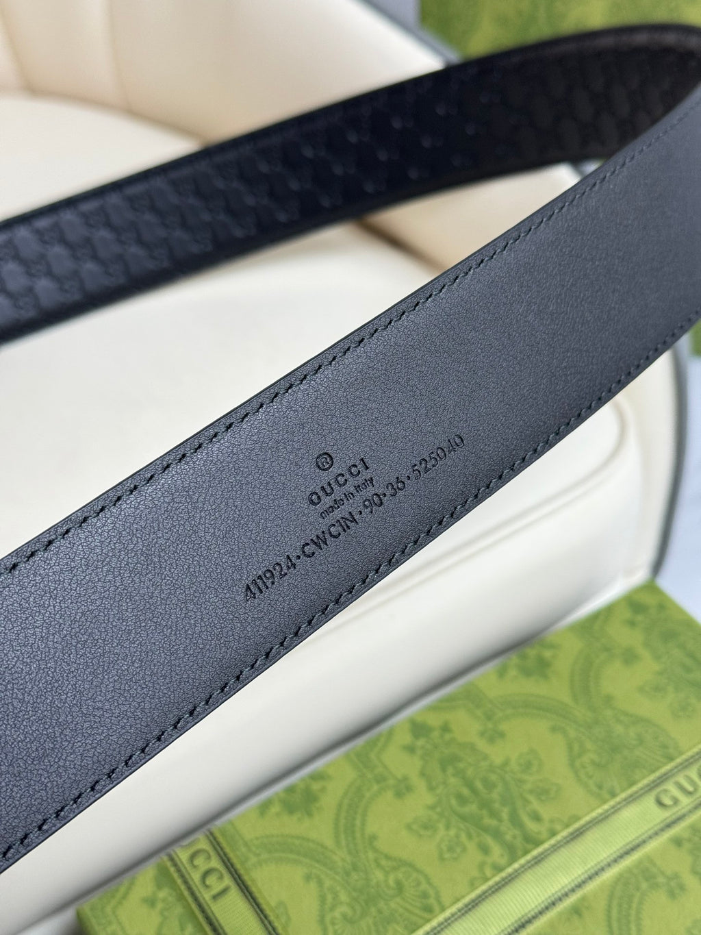 1115QB16P Popular High quality belt With full package