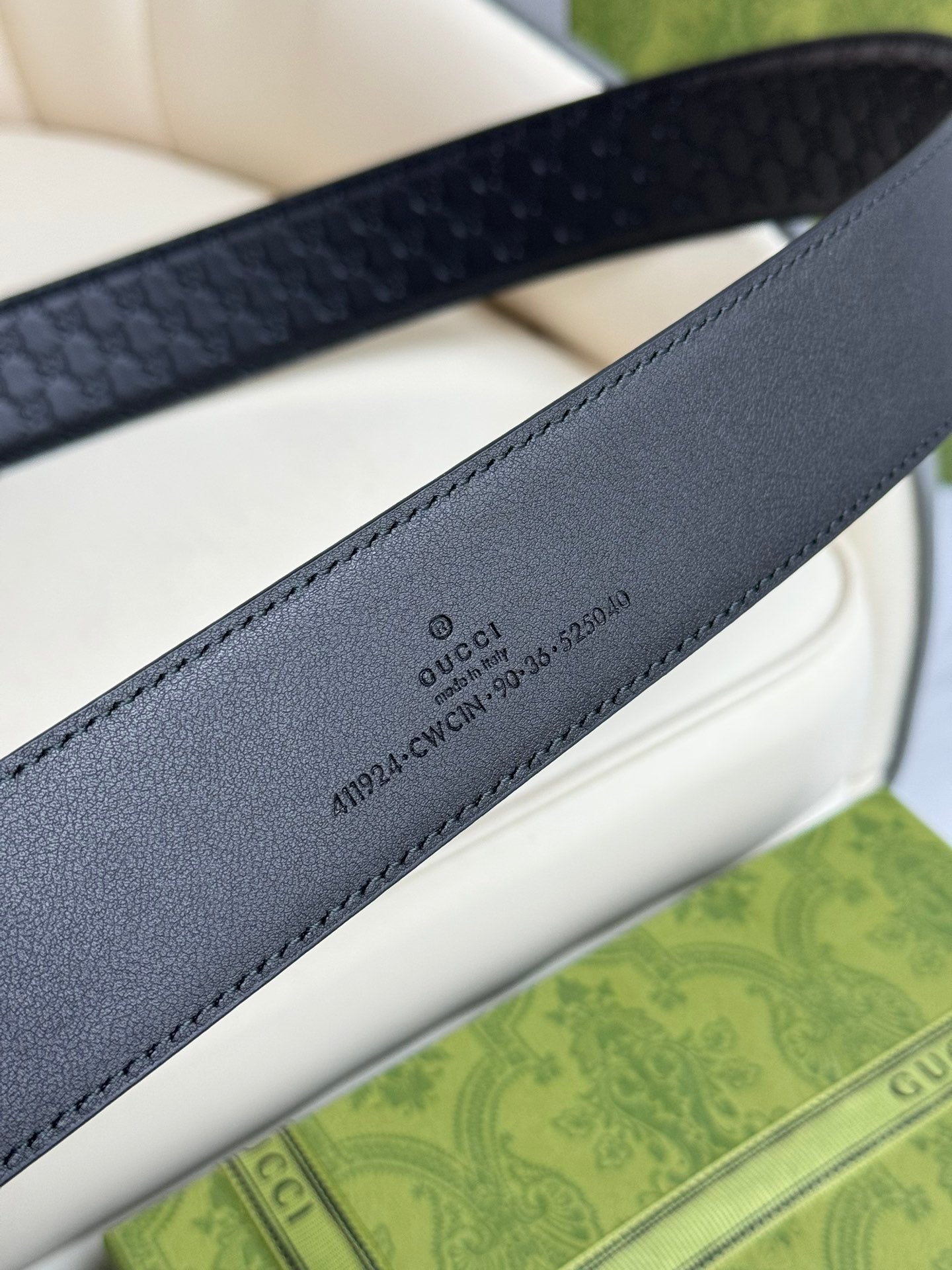 1115QB16P Popular High quality belt With full package