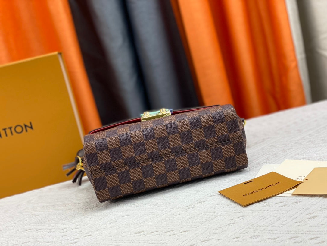 1WE2B Popular leather Bags