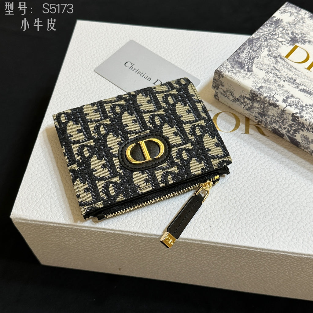 15RD134B Popular Wallets