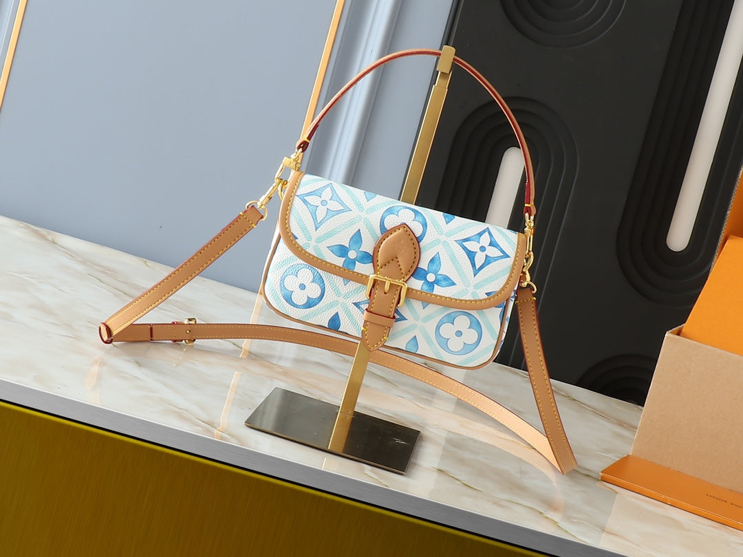 15XE2B Popular  leather bag)