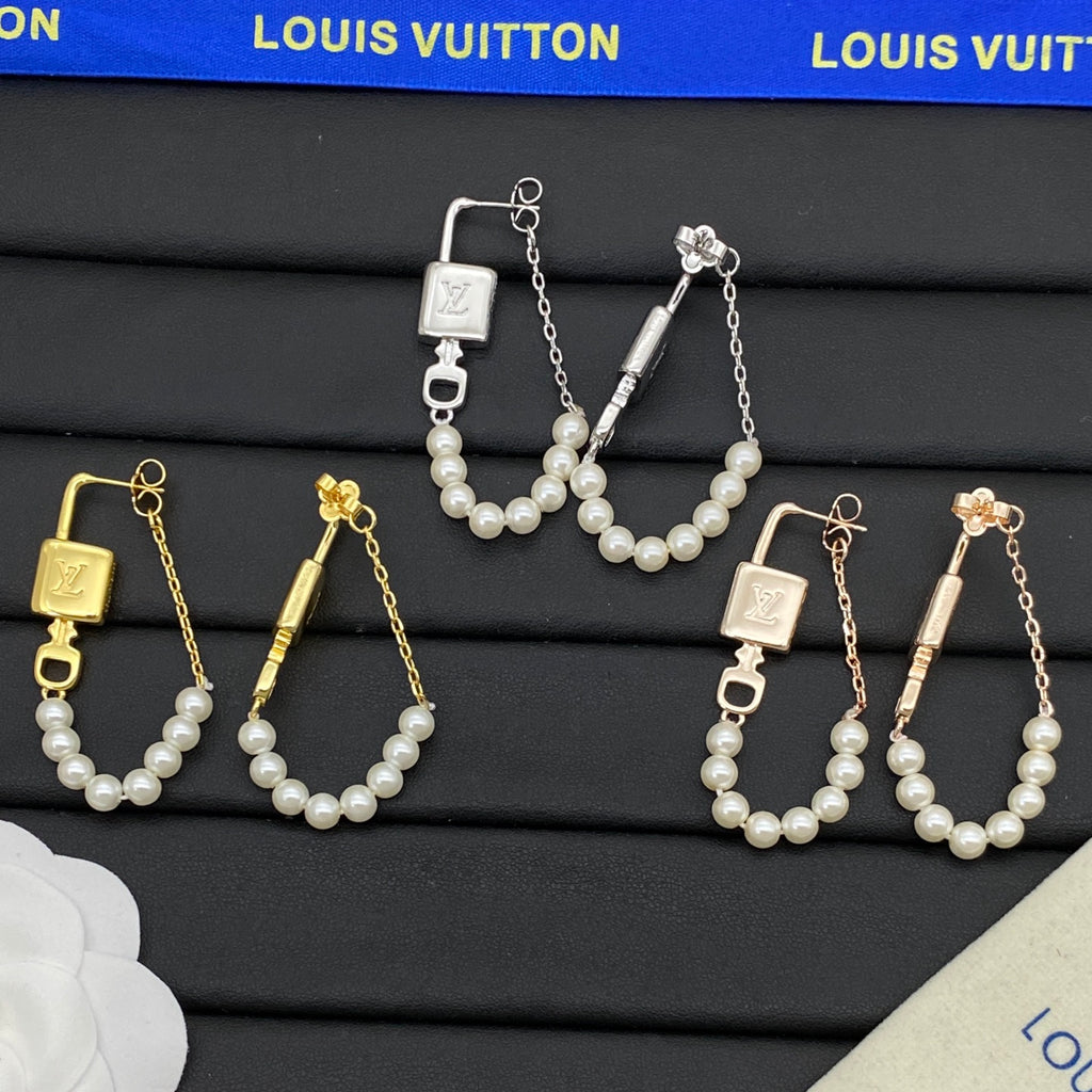 15ZE48E Popular Earrings