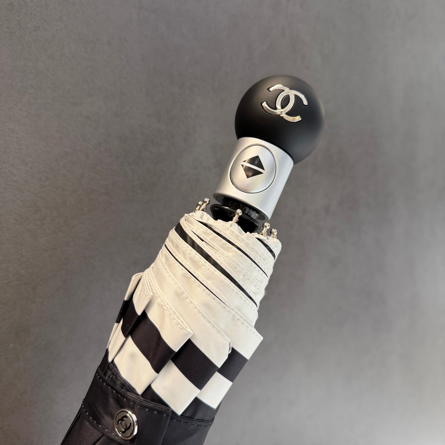 146NC15S Popular UV resistant umbrella