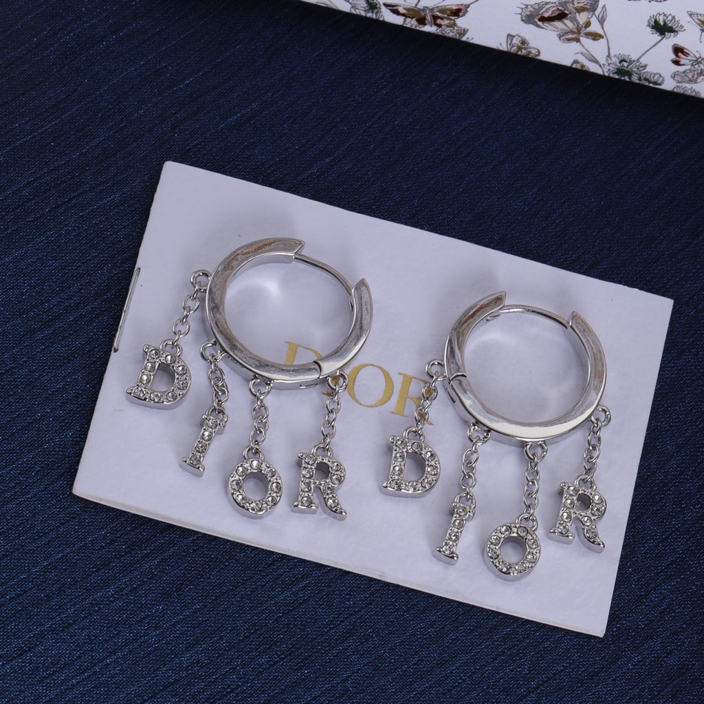 14D585E Popular  Earrings