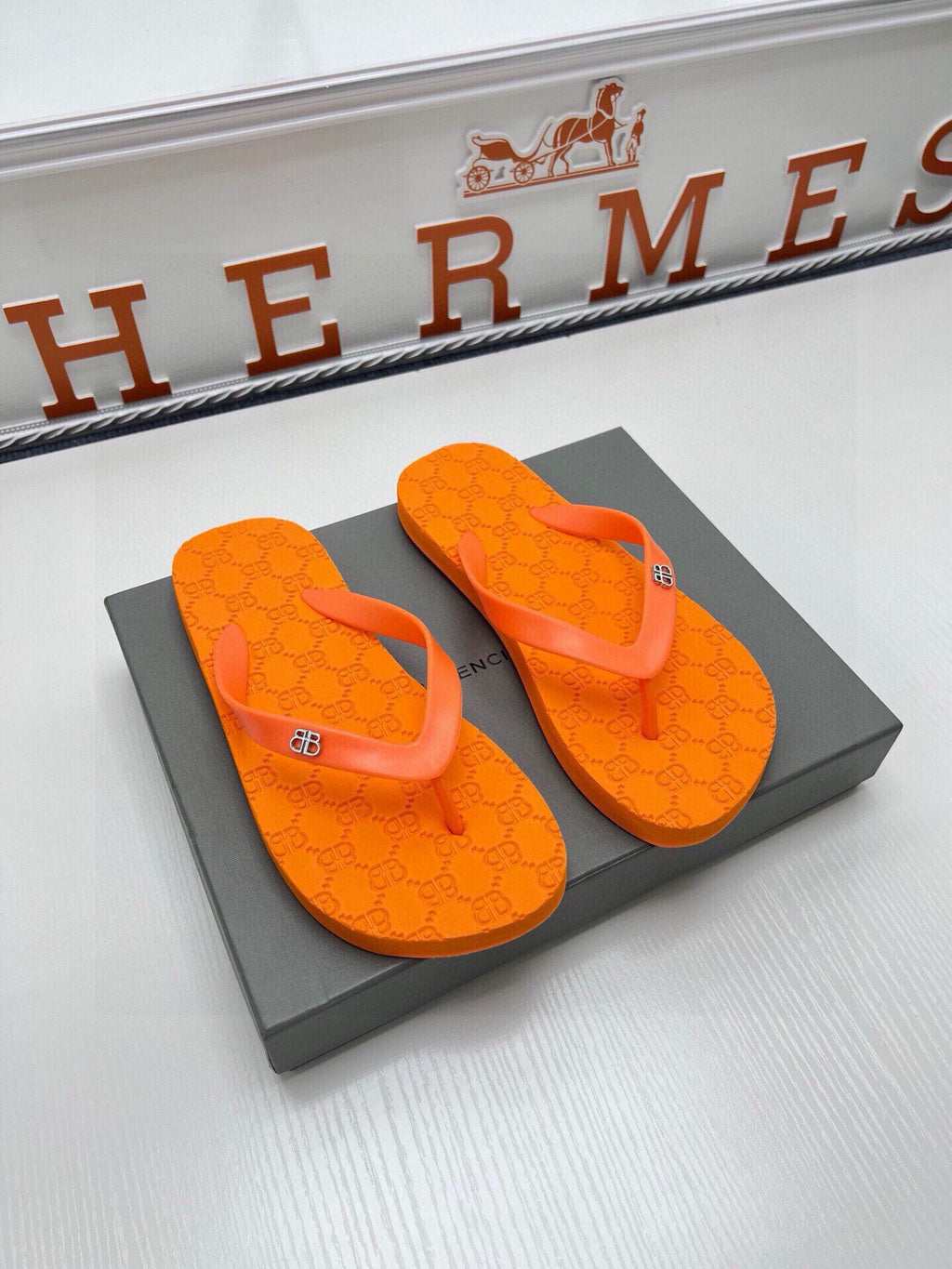 535ZJ297Z Popular Slippers