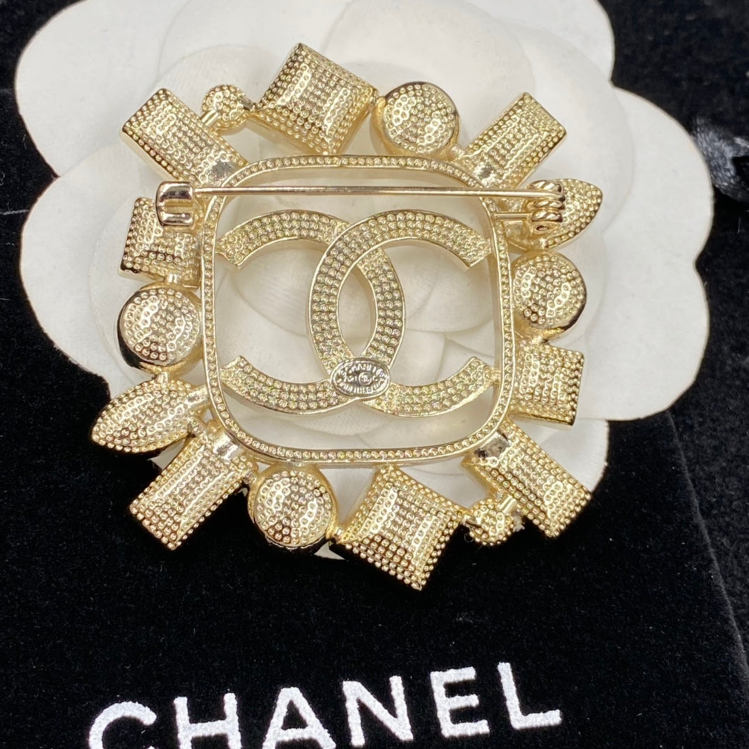 15ZC2X Popular Brooch