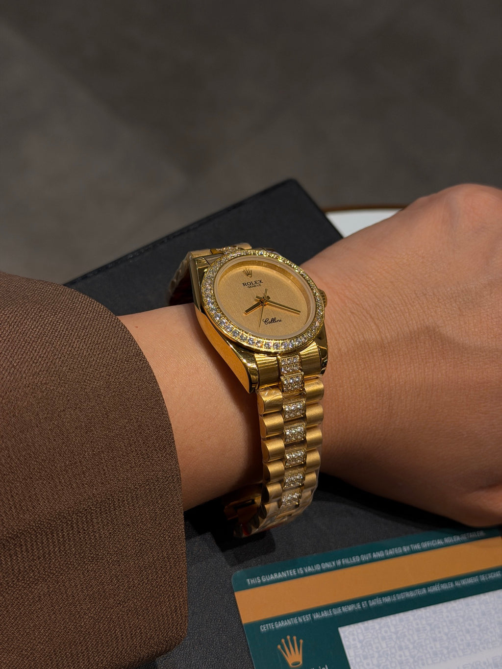 136RL25L Popular Watches