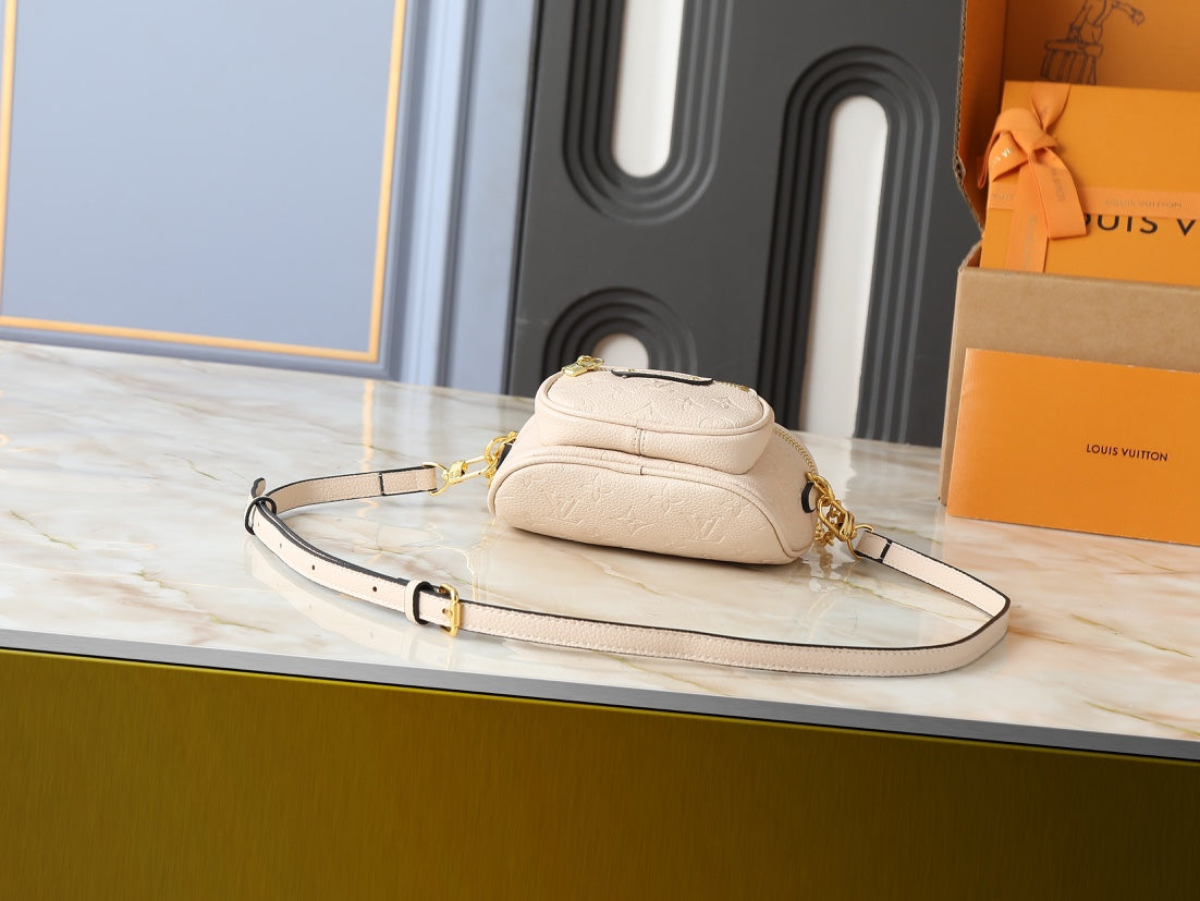 146PE71B Popular leather bag