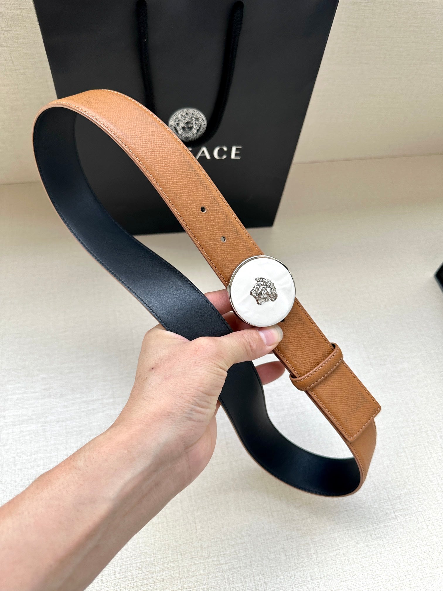 1115QV58P Popular High quality belt With full package