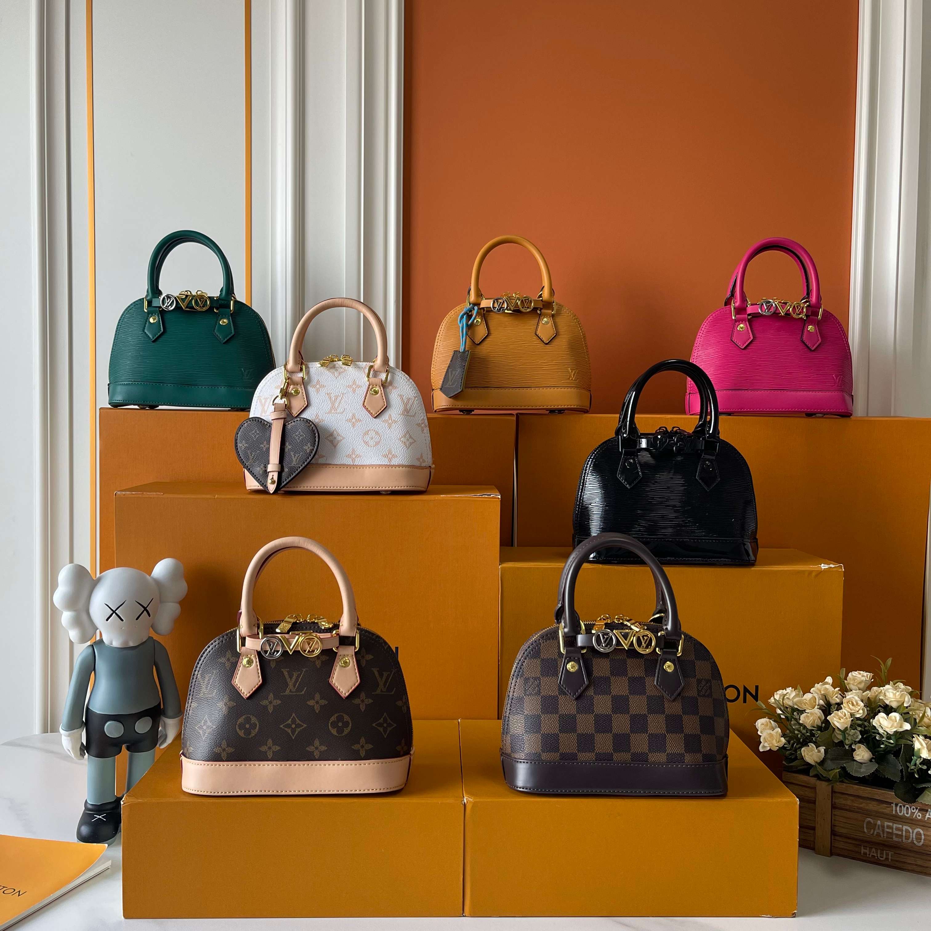146PE95B Popular leather bag
