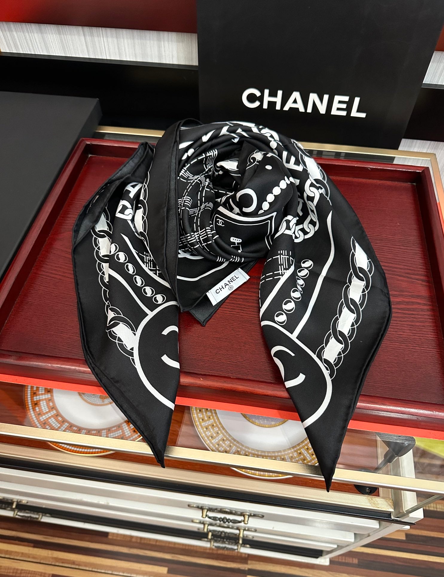 155NC60W Popular Silk Scarve