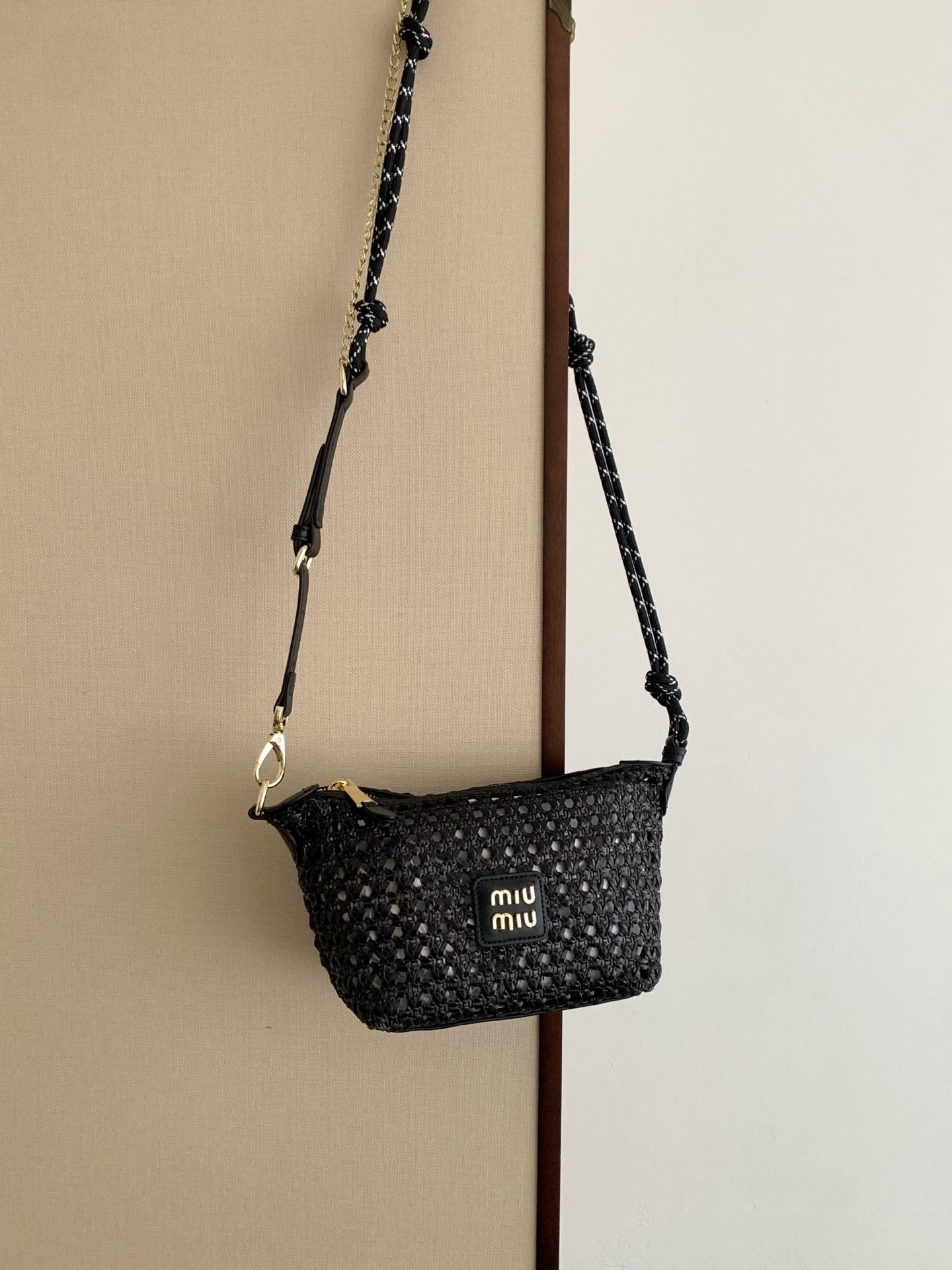 136PA51B Popular woven bag