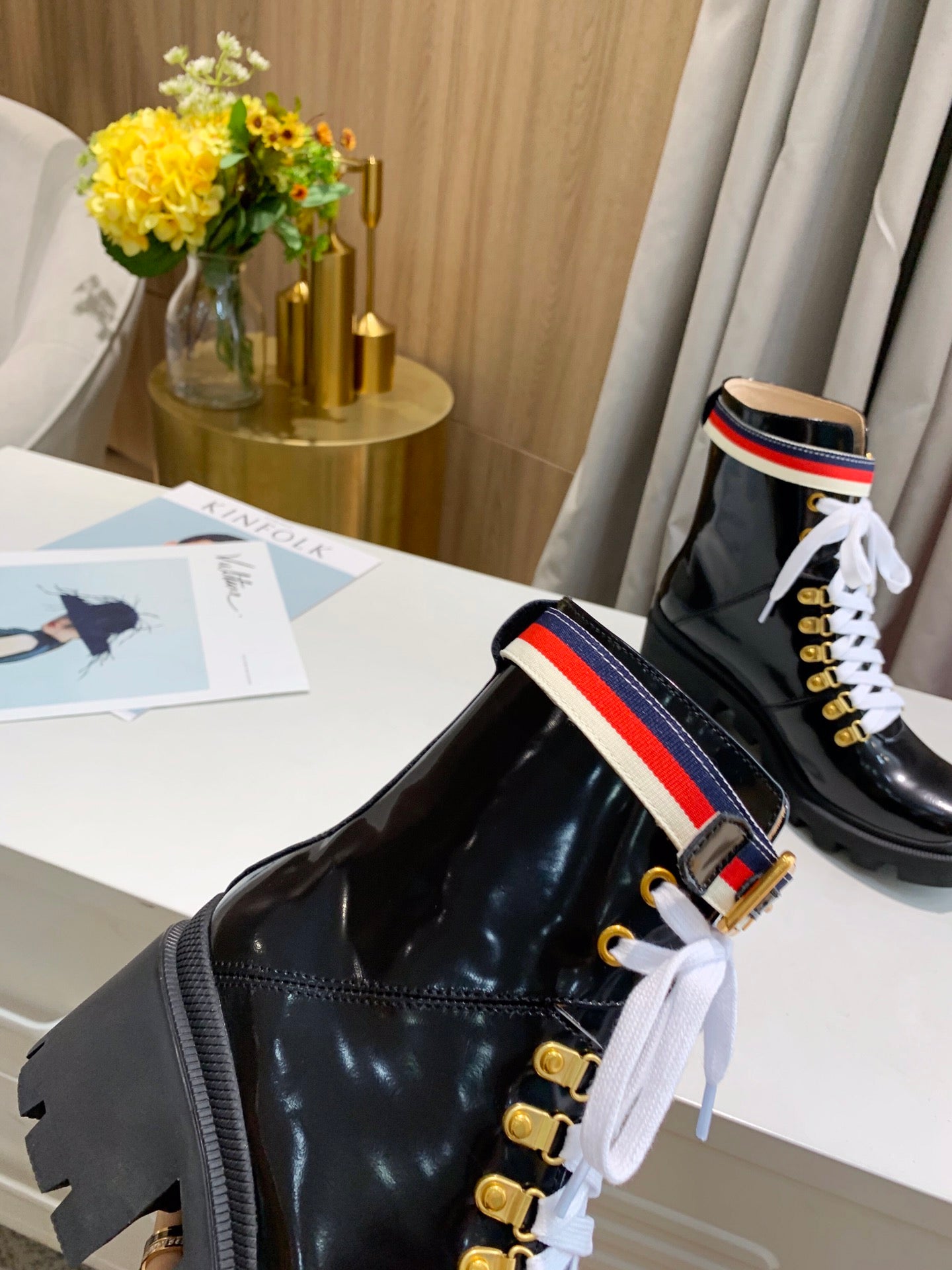 2XB200Z Popular leather boot (top layer leather lining)