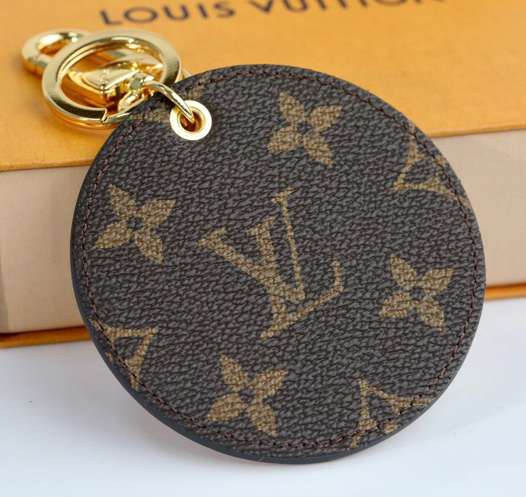 35QE20A Popular bag 's charms accessories
