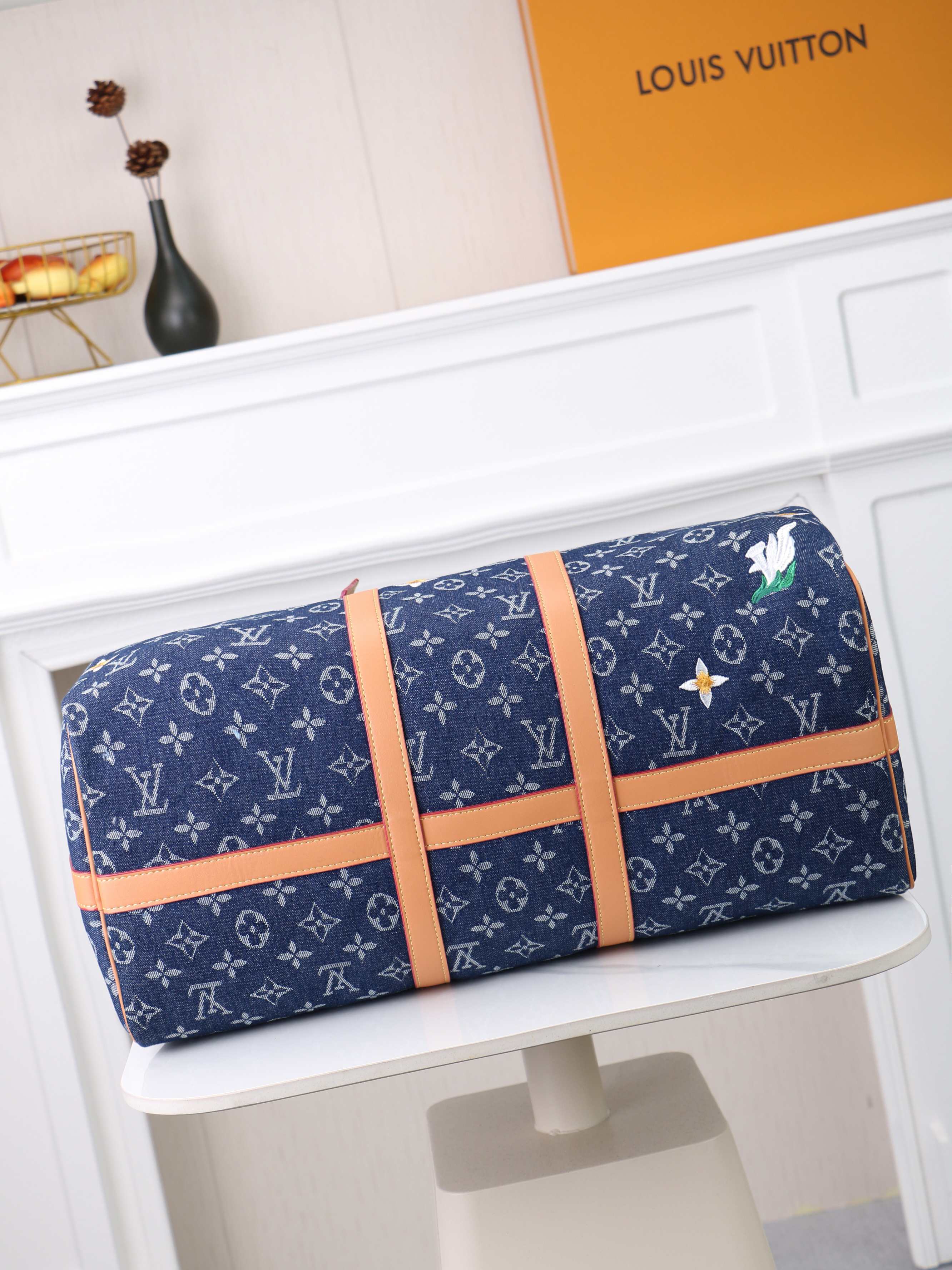 B1N66E6 Popular Luggage bags