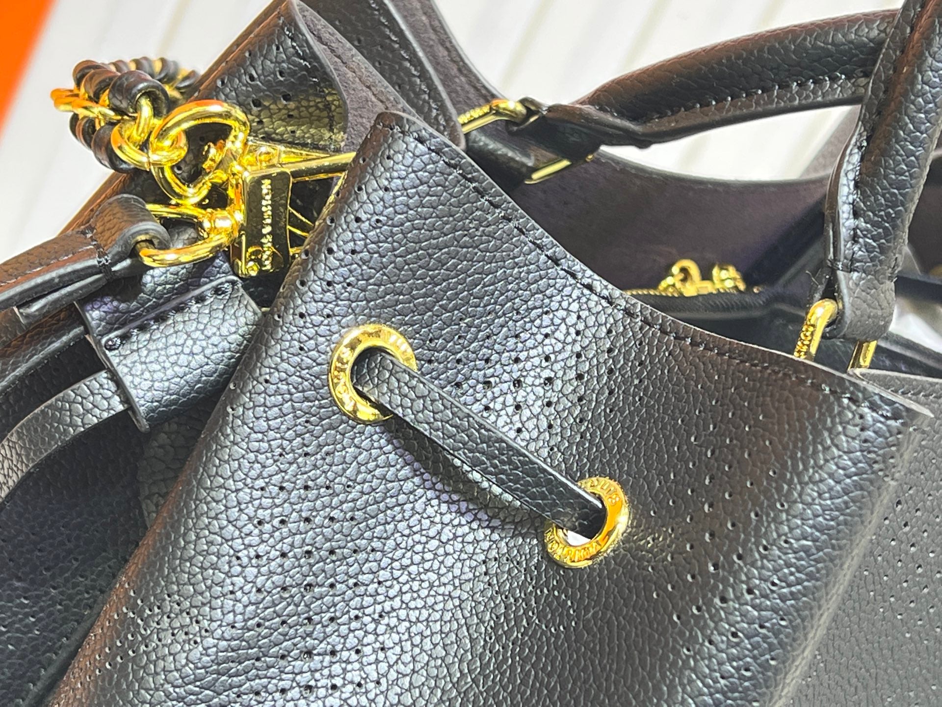 15XE13B Popular  leather bag)