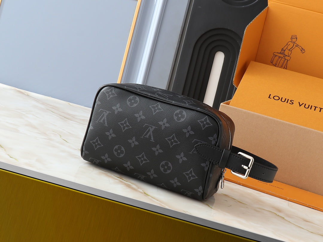 15RE69B  Popular   leather bag
