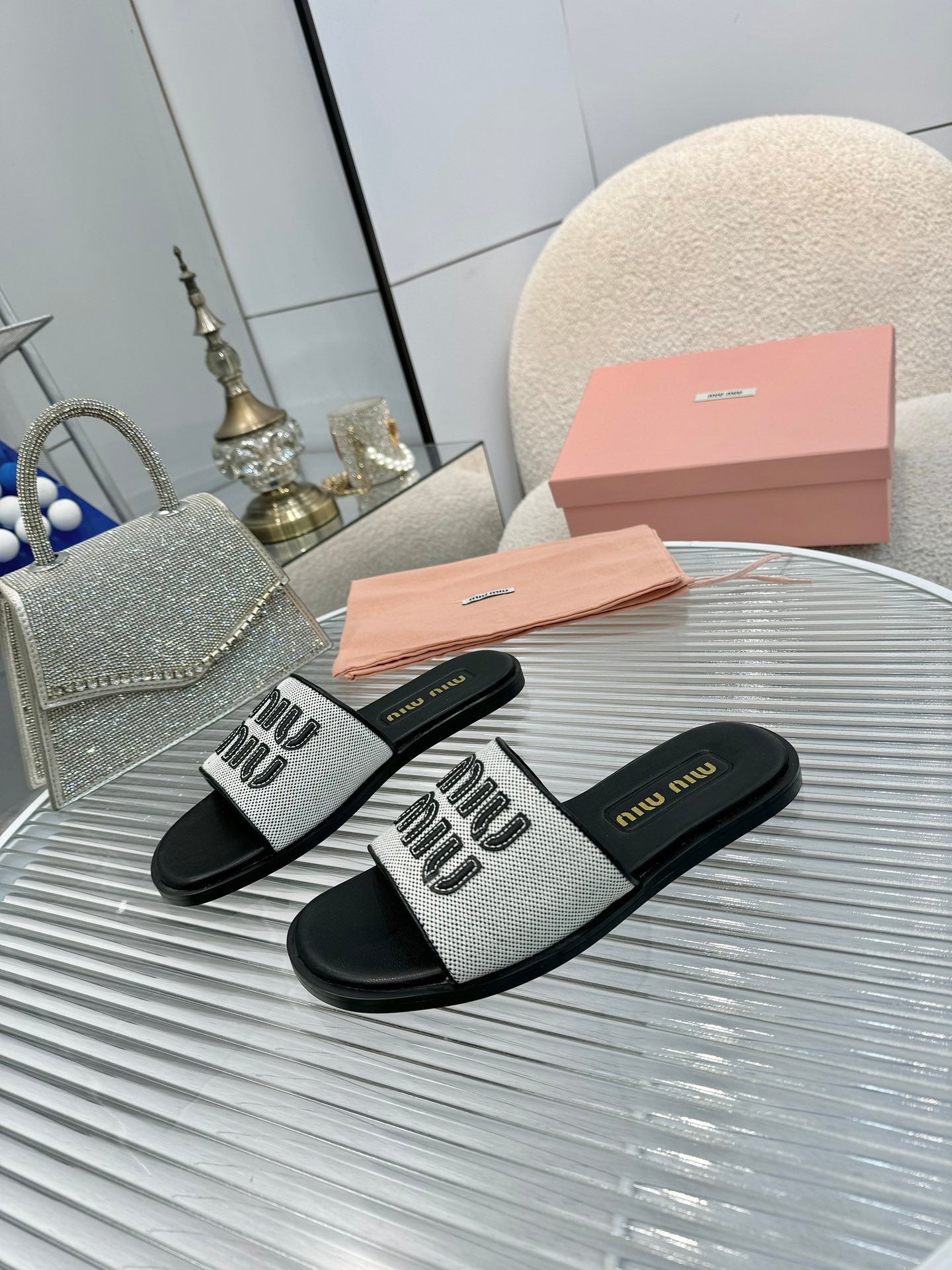 275NE34Z  Popular leather shoes