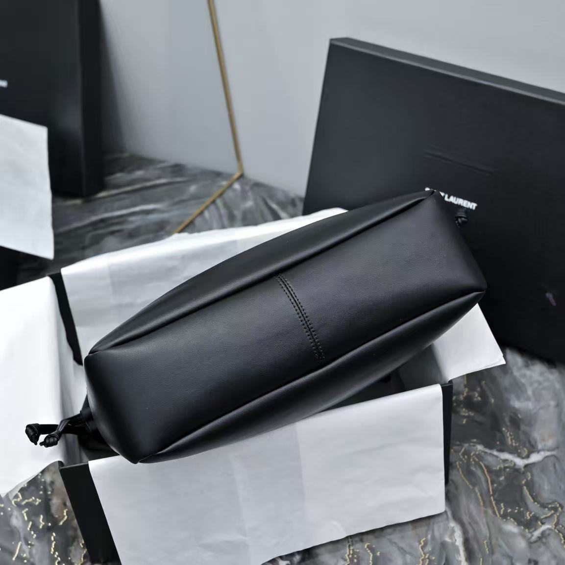 146RSL7B Popular leather bags