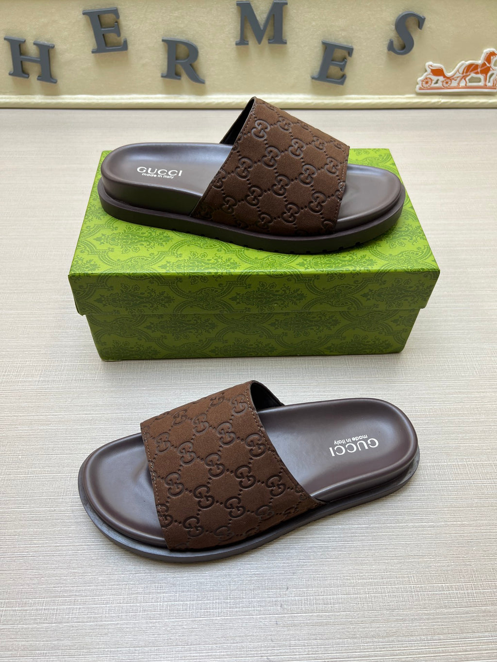 5QB15Z Popular Slippers